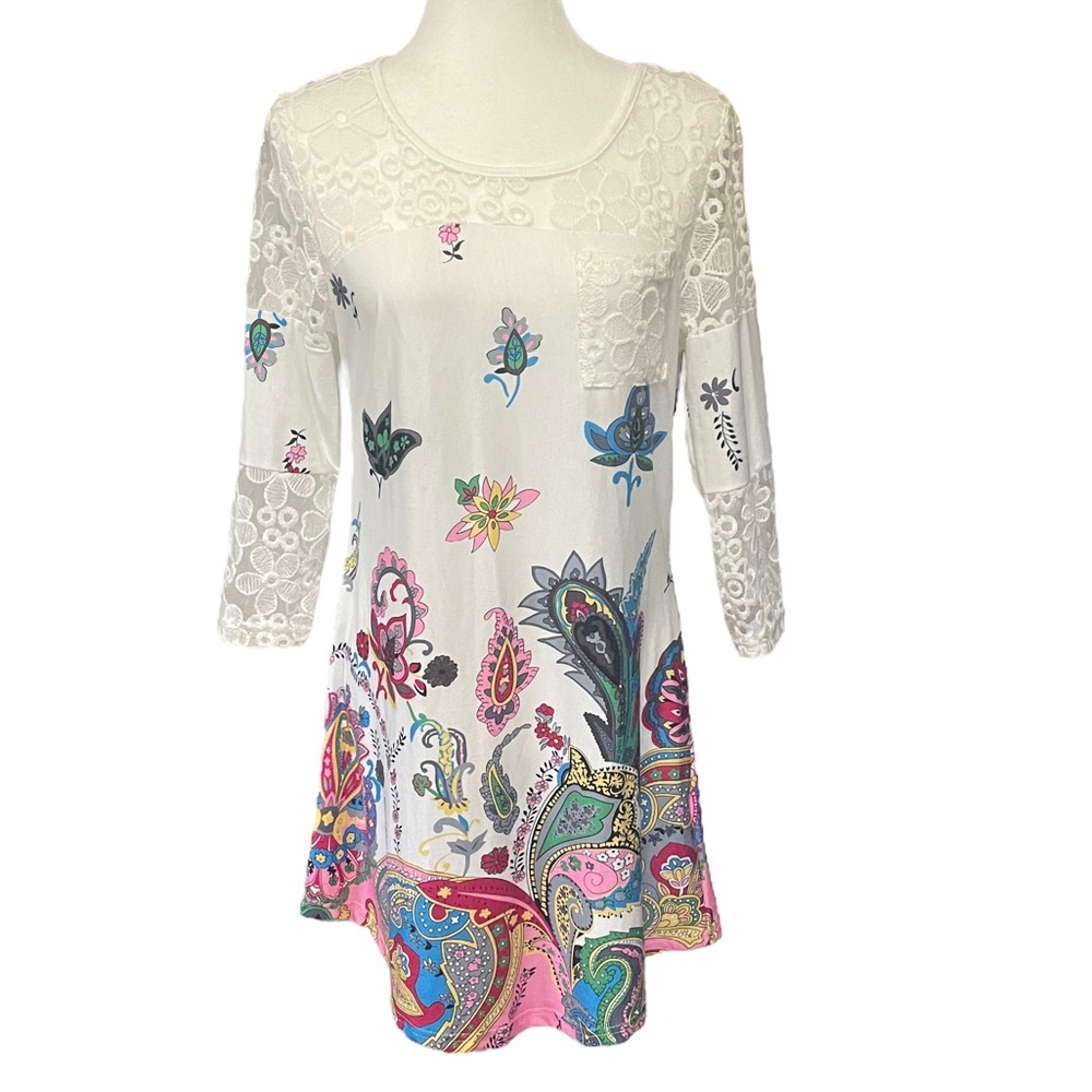 Reborn Floral Dress, Lace, Pullover Style, Scoop Neck, 3/4 Sleeves, Mini Shift